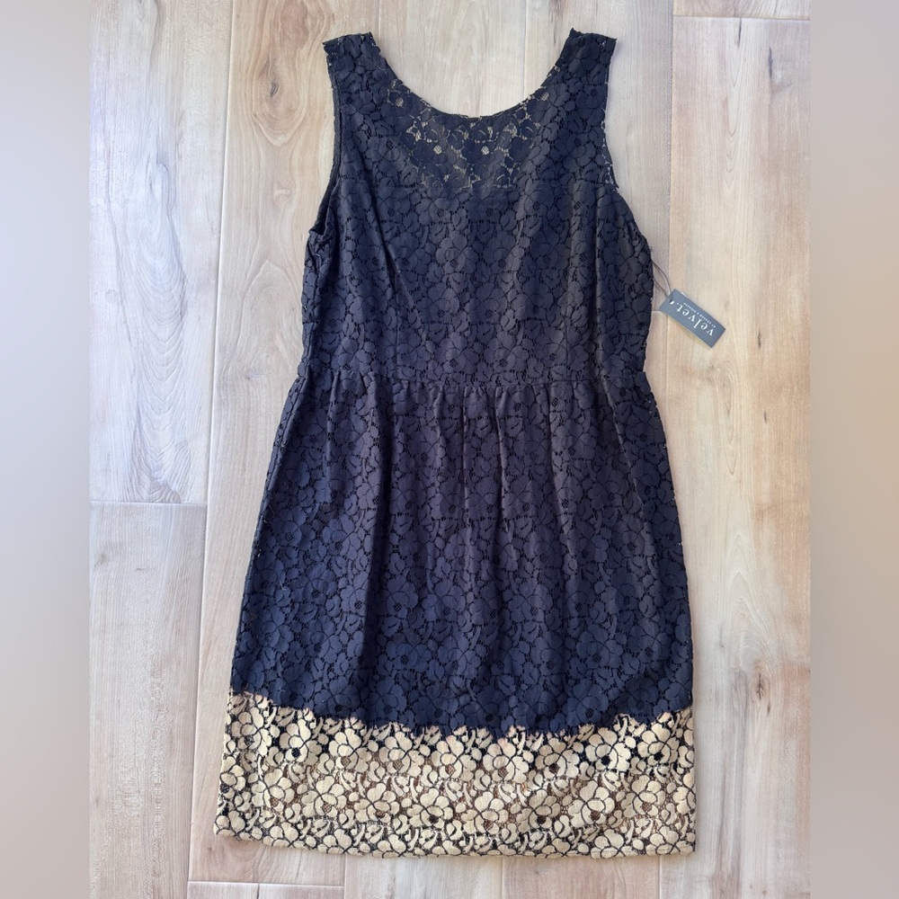 NWT Velvet by Graham & Spencer Maxim Lace Dress Size XL